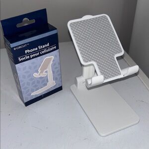 Cell phone stand New in box